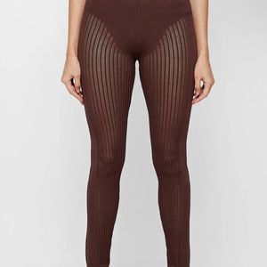Maniere de Voir KNITTED HIGH WAISTED LEGGINGS - BROWN